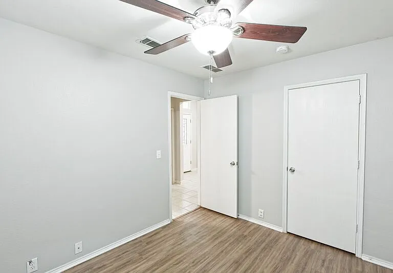 2309 Mallard Dr — Photo 28