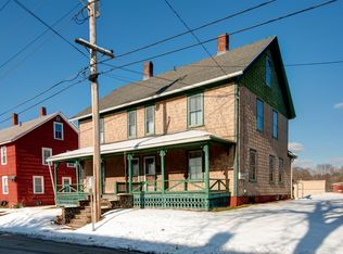 14-16 Hartley St, Webster, MA 01570