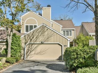 439 Dedham St #D, Newton, MA 02459