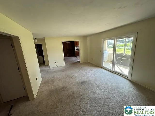 16 Wyoming St #1E — Photo 4