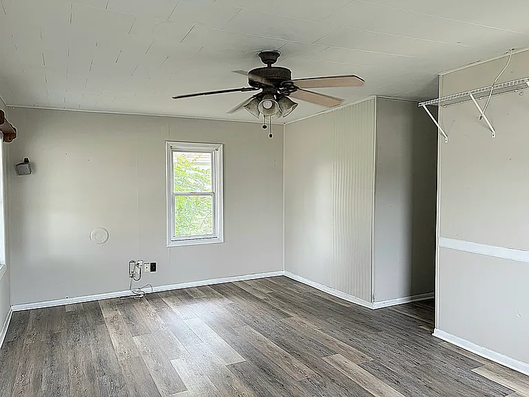 608 Lemon St — Photo 2
