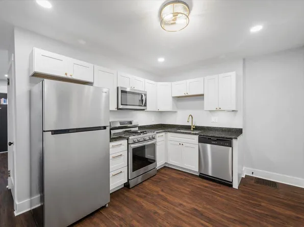 5451 Rosetta St, Pittsburgh, PA 15206