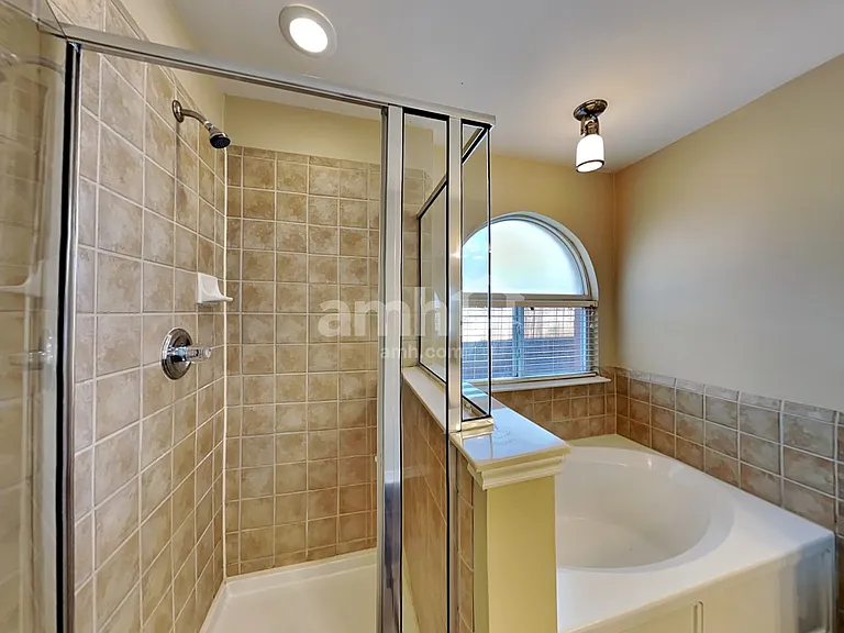 128 Stanford — Photo 13