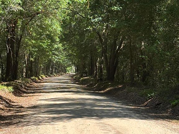 3rd image of 0 Warbonnet Rd