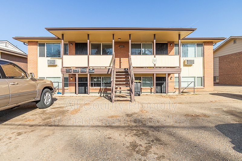 1st image of 832 S Bowen St APT D