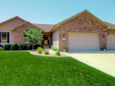 607 E Vorey St, Heyworth, IL, 61745