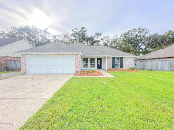 11239 Tracy St, Saint Amant, LA 70774
