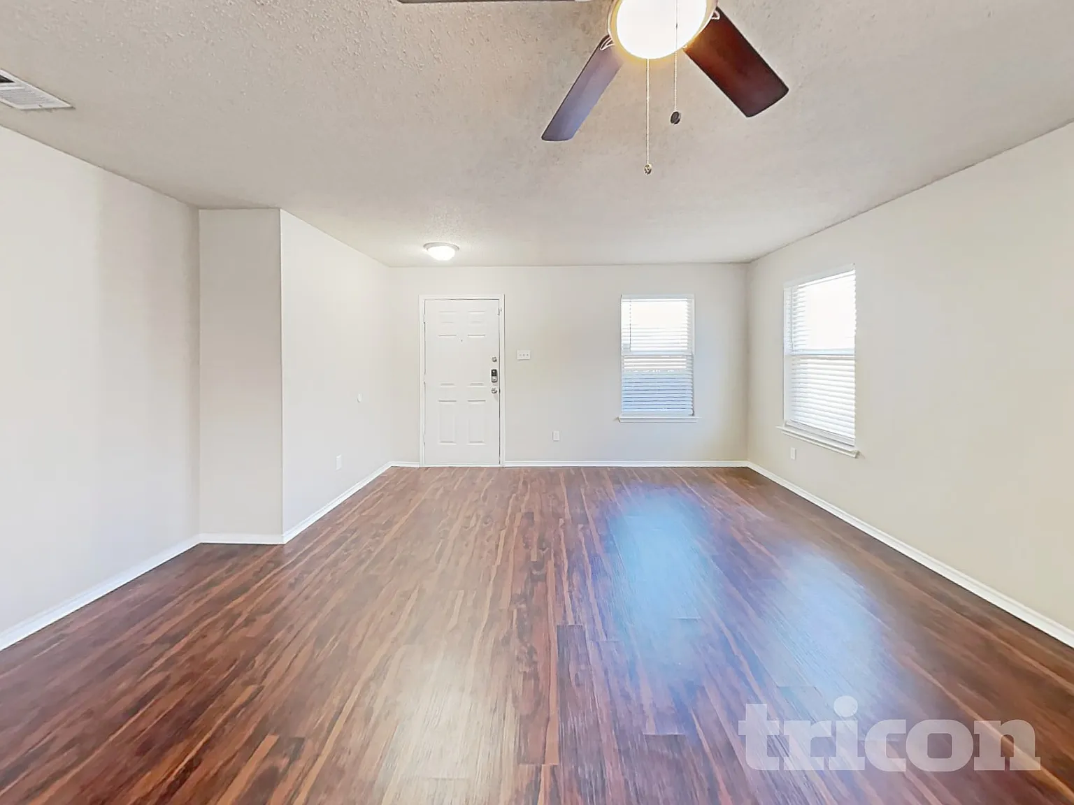 326 Bob White Drive Red Oak TX — Photo 3