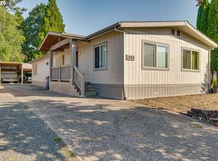 1023 Alder Ln, Woodburn, OR 97071