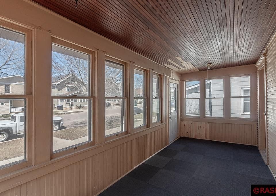 521 N 5th St, Mankato, MN 56001 | Zillow