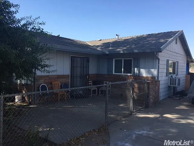 7105 2nd St photo 1