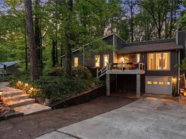 3045 Richmond Rd, Woodstock, GA 30189