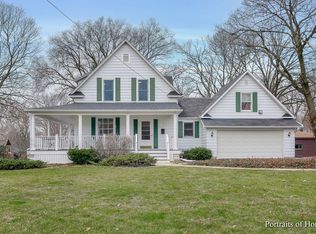 540 Newton Ave, Glen Ellyn, IL