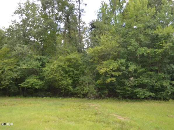 13 Cardiff Dr, Macon, GA 31220
