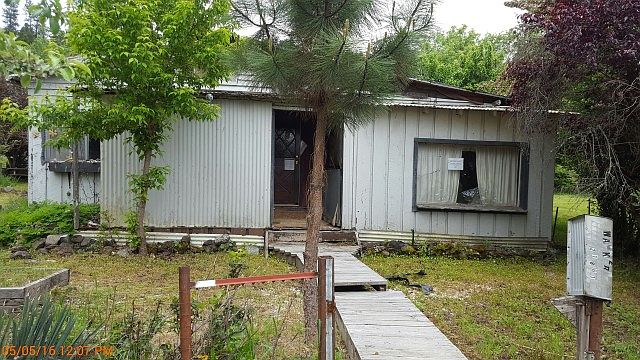 2nd image of 21861 Antioch Rd