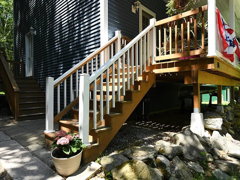 54 Lakeside Dr — Photo 35