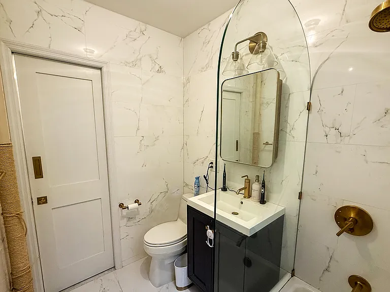 4130 46th St #3D — Photo 11