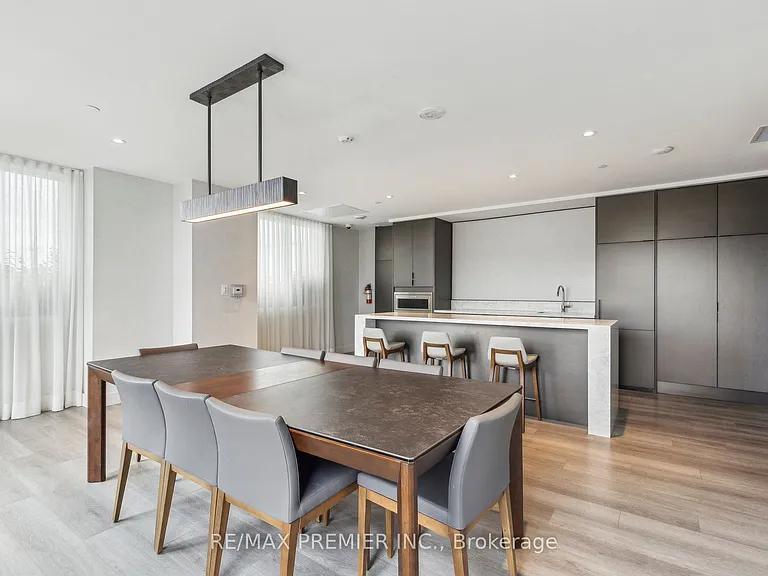 55 Duke St W #1709 — Photo 47