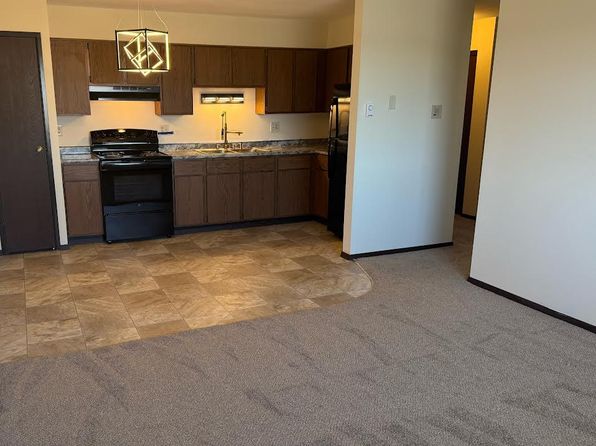 9045 N 84th St APT 13