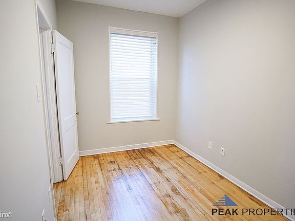 2nd image of 2719 W Schubert Ave