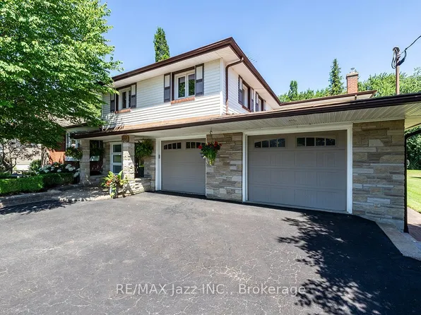 624 Roselawn Ave, Oshawa, ON L1L 1B2