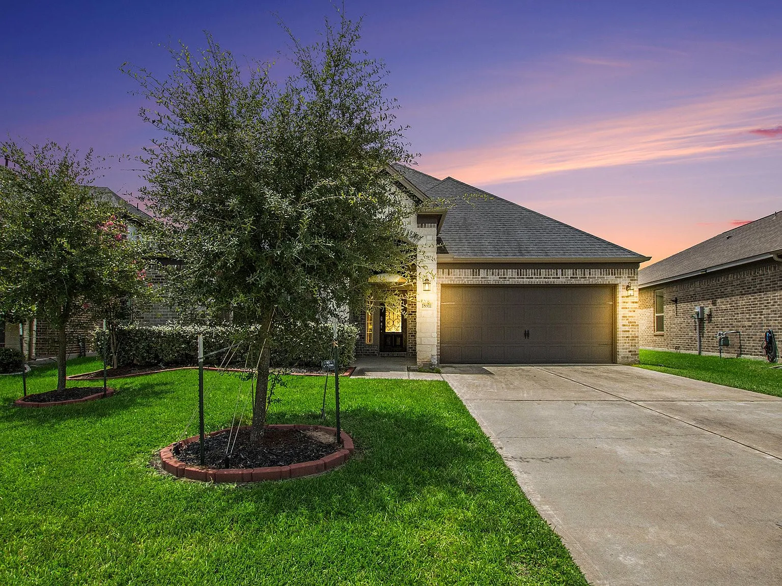 4 bed, 3.5 bath, 2288 sqft, $2,600 — Photo 3