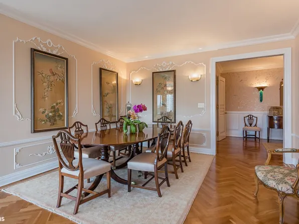 425 East 58th Street 22G image 2 of 7