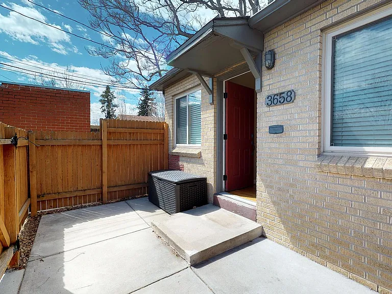 3658 N Clay St — Photo 16
