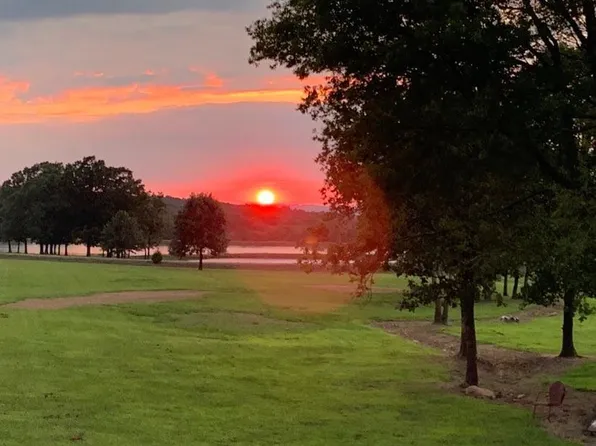 595 Honeysuckle Rd, Bald Knob, AR 72010