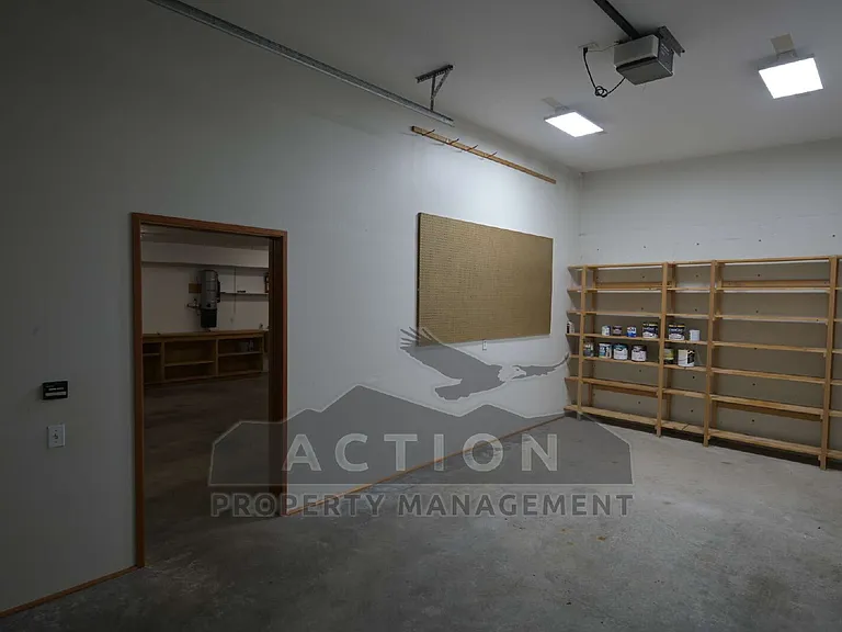 23 Karie Ct — Photo 54