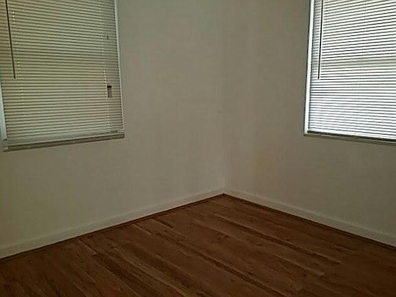 4th image of 5307 46th Ave N