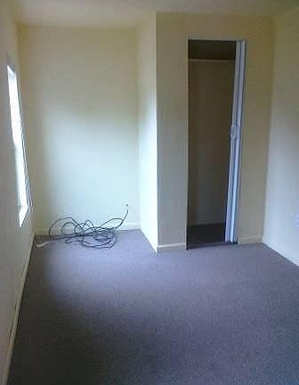 3rd image of 1520 W 41st St