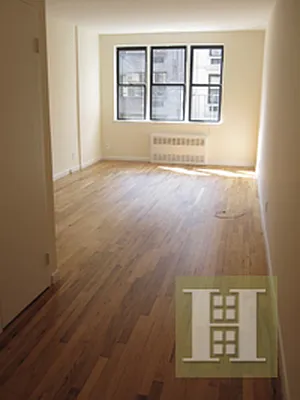 Rented by Halstead Real Estate | media 16