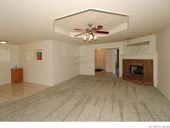 3rd image of 2608 Westwood Dr