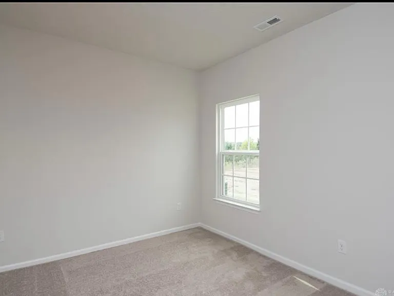 2125 Schmidt Dr — Photo 26