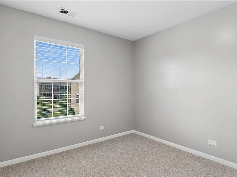1673 Carlstedt Dr — Photo 15