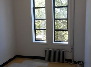 217 33rd St, Brooklyn, NY 11232