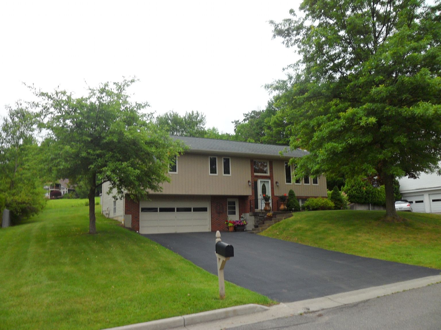 29 Oakwood Dr, Apalachin, NY 13732 Zillow