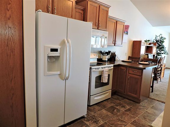 All appliances included!