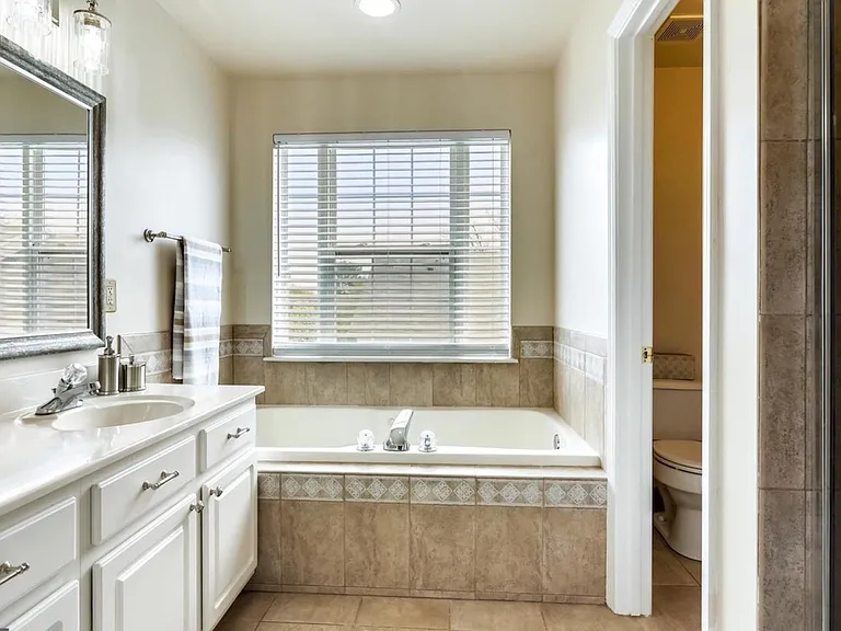 2116 Darcy Green Pl — Photo 13