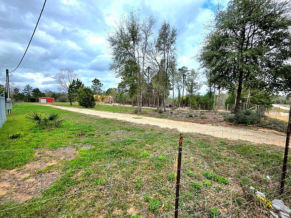 3rd image of 416 County Road 3773