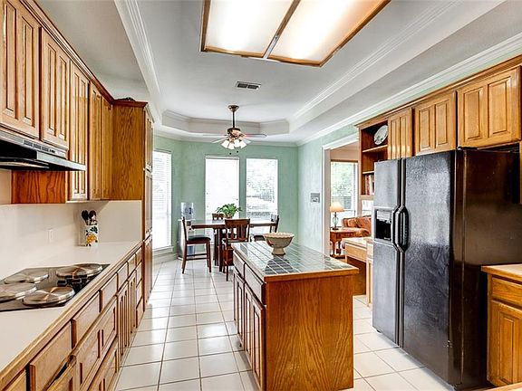 5th image of 1003 Dogwood Ct