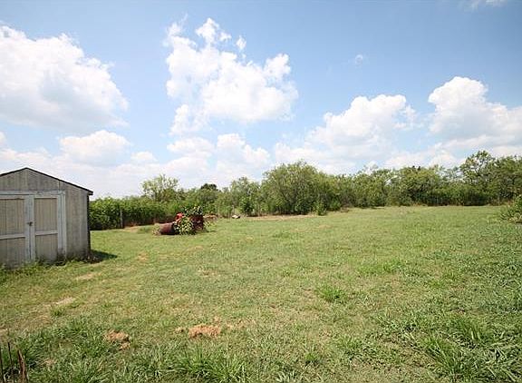 4th image of 193 Rianna Woods Dr Unit B