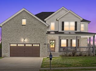1205 Castlewood Dr, Clarksville, TN 37042