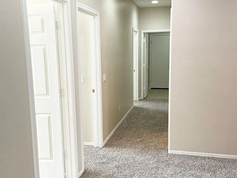 3720 W Rushmore Dr — Photo 22