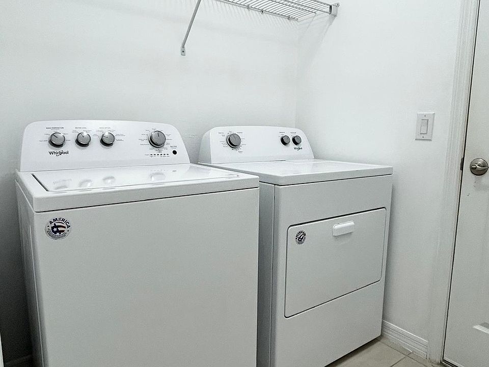 1st image of 2715 Merida Ln