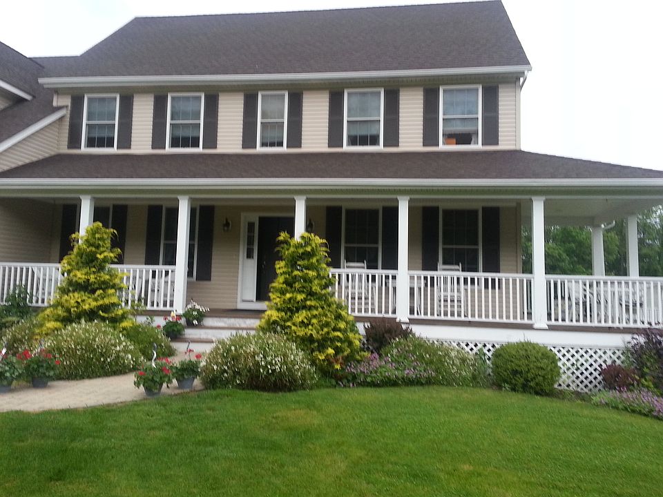 1st image of 11 Cheshire Ct