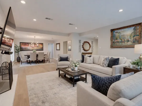 54 Legend Rd, Benbrook, TX 76132