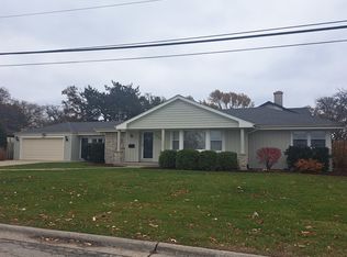 2045 Farrell Ave, Park Ridge, IL 60068