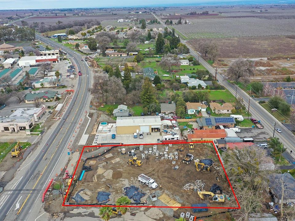 1st image of 10375 Live Oak Blvd